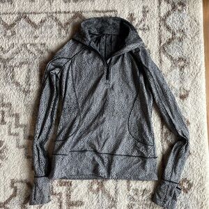 Lululemon quarter zip. Like new